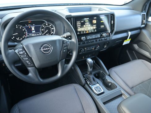 New 2026 Nissan Frontier SV image 21