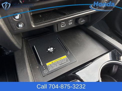 Used 2024 Honda Passport Black Edition image 29