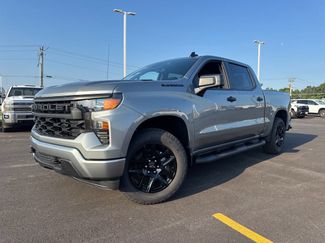 New 2026 Chevrolet Silverado 1500 Custom w/ Turbomax Blackout Package AWD/4WD 360° Tour