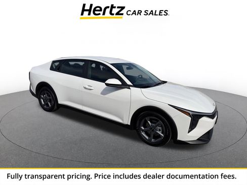Used 2025 Kia K4 FWD image 1