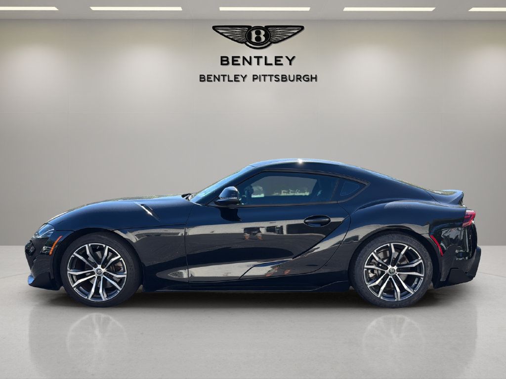 Used 2021 Toyota Supra w/ Safety & Technology Package RWD image 8