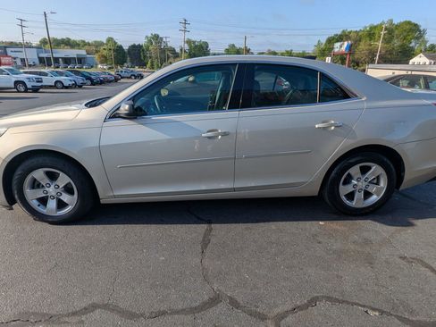 Used 2015 Chevrolet Malibu LS w/ Protection Package FWD image 4