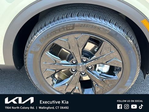Certified 2025 Kia Sportage X-Line Prestige AWD/4WD image 7