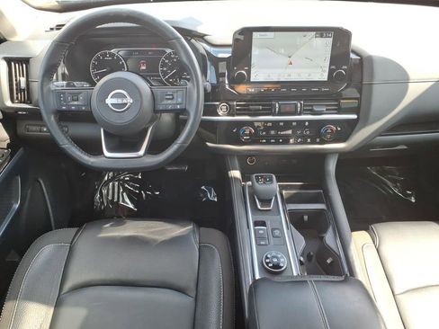 Certified 2023 Nissan Pathfinder SL w/ SL Premium Package AWD/4WD image 17