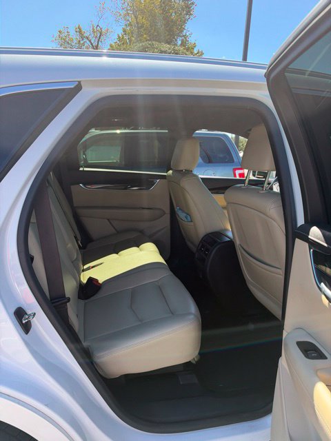 Used 2017 Cadillac XT5 FWD image 5