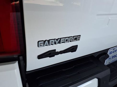Used 2024 Toyota Tacoma SR5 AWD/4WD image 24