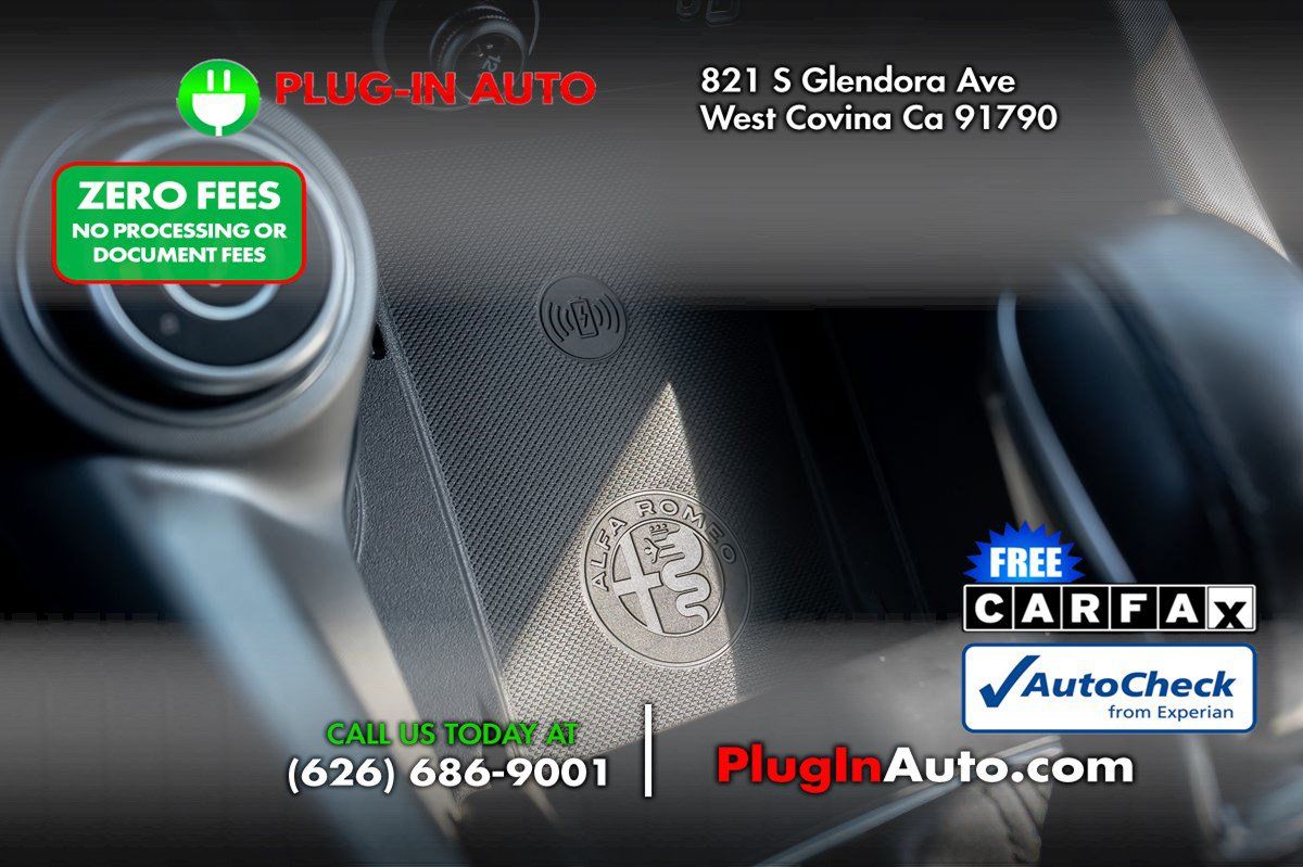 Used 2024 Alfa Romeo Tonale Veloce w/ Premium Interior Package AWD/4WD image 24
