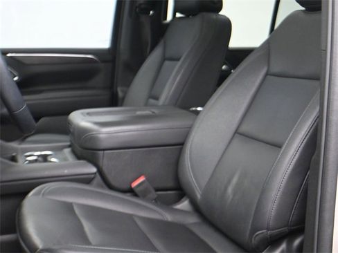 Used 2023 Chevrolet Tahoe LT w/ Luxury Package image 10