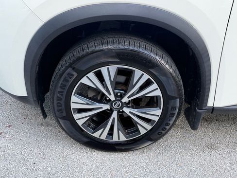 Used 2021 Nissan Rogue SV FWD image 19