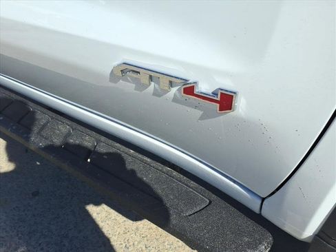 New 2026 GMC Sierra 1500 AT4 w/ AT4 Premium Package image 11