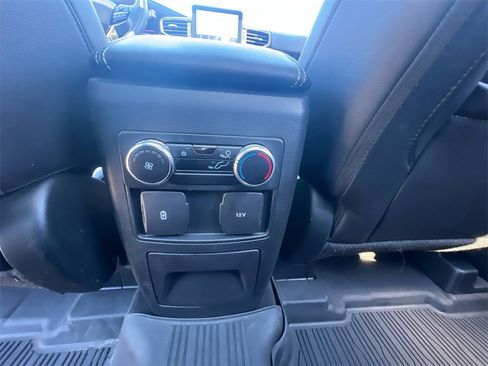 Used 2023 Ford Explorer ST image 34