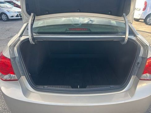 Used 2012 Chevrolet Cruze LS w/ Connectivity Package image 10