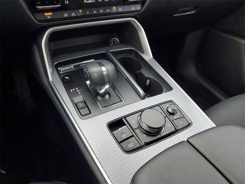 Used 2025 MAZDA CX-70 Plug-In Hybrid w/ Premium Pkg image 32