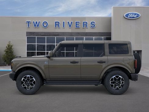 New 2026 Ford Bronco Outer Banks AWD/4WD image 3