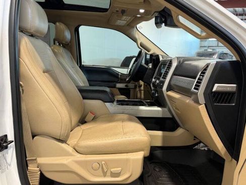Used 2017 Ford F350 Lariat w/ Lariat Ultimate Package AWD/4WD image 17