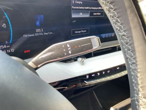Certified 2025 Cadillac Optiq Sport 2 AWD/4WD image 26