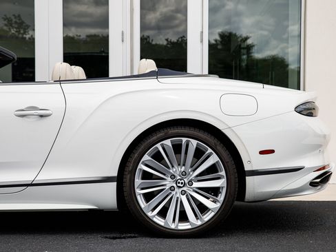 Certified 2025 Bentley Continental GT Speed AWD/4WD image 22