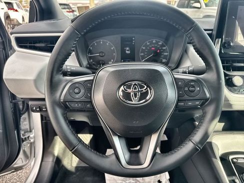 Used 2025 Toyota Corolla SE image 23