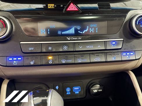 Used 2021 Hyundai Tucson Ultimate w/ Cargo Package image 19