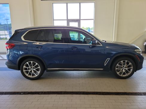 Used 2020 BMW X5 xDrive40i w/ Convenience Package AWD/4WD image 4