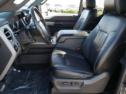 Used 2016 Ford F250 Lariat w/ Lariat Interior Package image 10