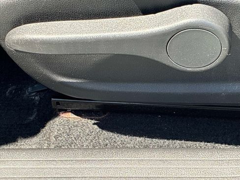 Used 2012 Nissan Juke SL AWD/4WD image 24