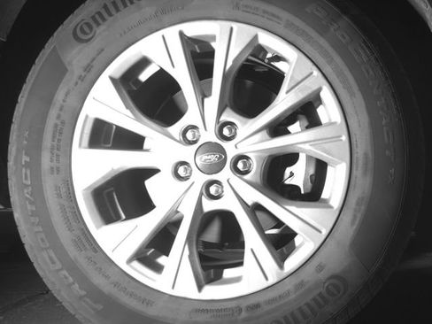 Certified 2025 Ford Escape Active w/ Cold Weather Package AWD/4WD image 19
