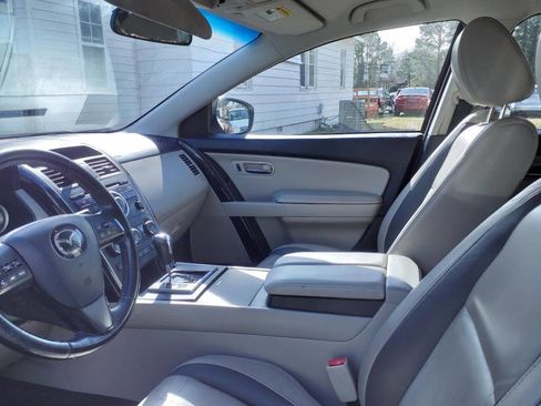 Used 2011 MAZDA CX-9 Touring image 5