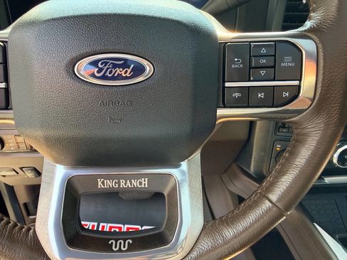 Used 2025 Ford F250 King Ranch w/ Chrome Package image 25