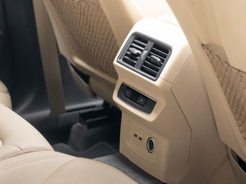 Used 2021 Audi Q5 2.0T Premium Plus AWD/4WD image 49