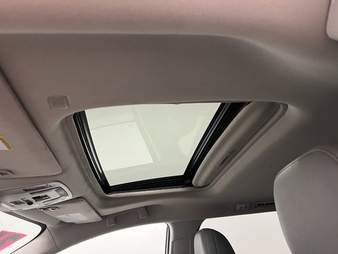 Used 2021 Toyota Sienna XLE w/ XLE Plus Package image 52