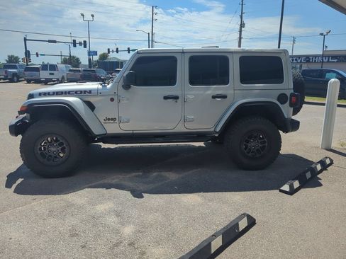 Used 2023 Jeep Wrangler Unlimited Rubicon w/ Xtreme 35 Tire Package AWD/4WD image 3