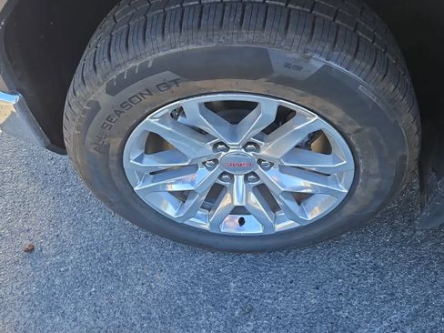 Used 2019 GMC Sierra 1500 SLT w/ SLT Premium Plus Package image 3