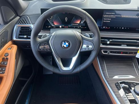 Used 2026 BMW X5 xDrive40i AWD/4WD image 26