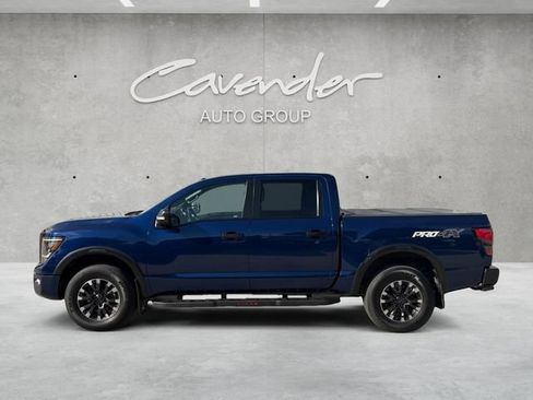 Used 2020 Nissan Titan PRO-4X w/ Pro-4x Convenience Package AWD/4WD image 13