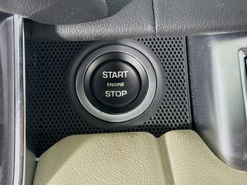 Used 2019 Land Rover Range Rover Sport HSE image 21