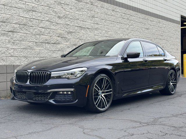 Used 2017 BMW 740i RWD image 1