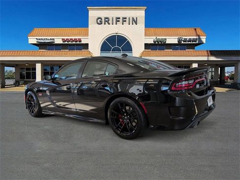 Used 2023 Dodge Charger Scat Pack w/ Dynamics Package image 8