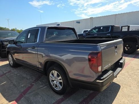 Used 2019 Honda Ridgeline RT image 3