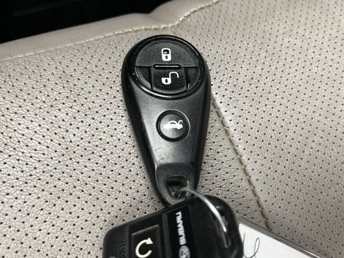 Used 2012 Subaru Forester 2.5X Limited image 24