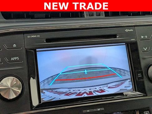 Used 2015 Toyota Avalon XLE Touring image 18