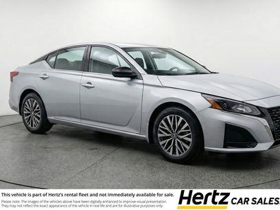 Used 2025 Nissan Altima 2.5 SV