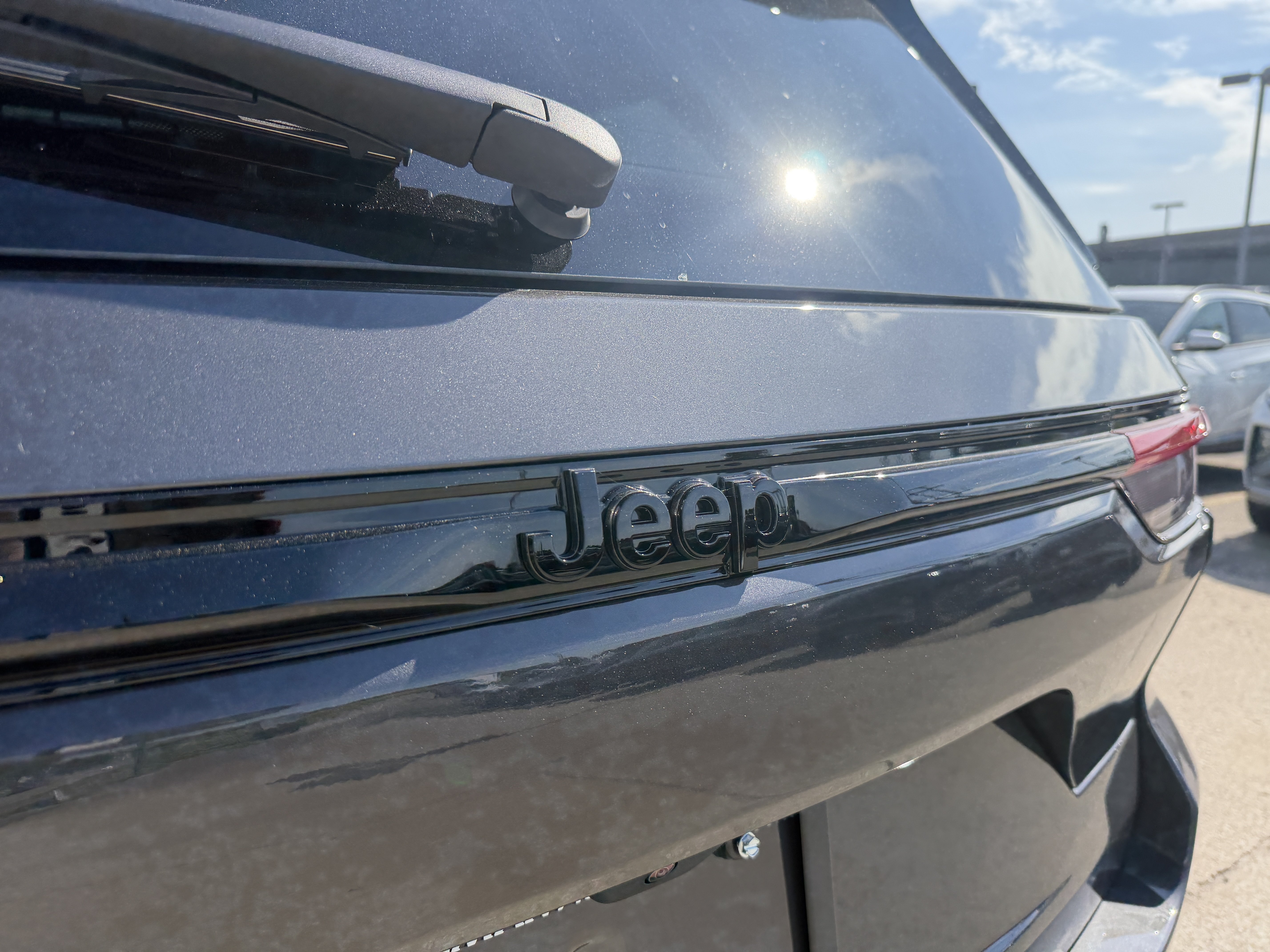 New 2026 Jeep Grand Cherokee Altitude AWD/4WD image 7