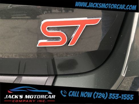 Used 2023 Ford Explorer ST w/ Technology Package image 38