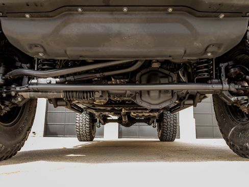 Used 2022 Jeep Gladiator Rubicon w/ LED Lighting Group image 14