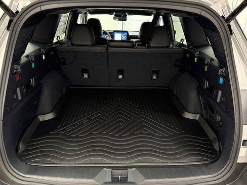 New 2026 Subaru Outback Touring image 30