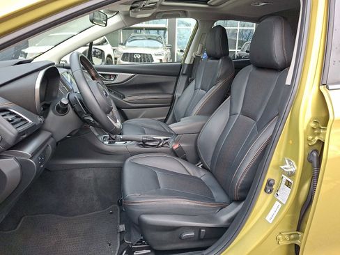 Used 2022 Subaru Crosstrek 2.5i Limited w/ Moonroof Package 1 AWD/4WD image 9