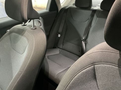 Used 2025 Kia K4 FWD image 35