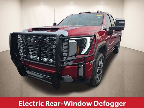 Used 2024 GMC Sierra 2500 Denali w/ Denali Reserve Package image 16