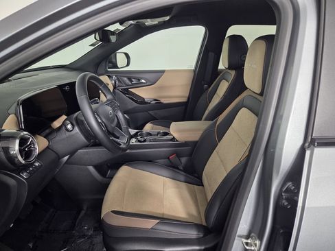 Used 2026 Chevrolet Equinox ACTIV AWD/4WD image 9